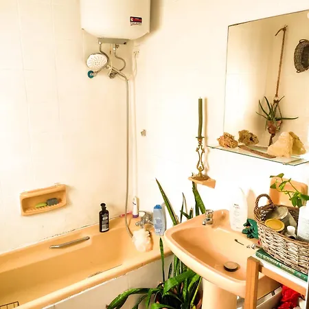 Private Double In A Cute Townhouse In Maltese Village Close To St Peters Pool فندق *